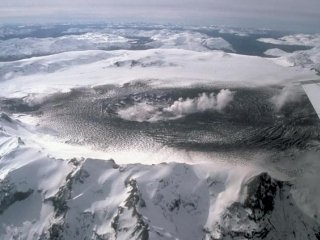 Survol du volcan Hudson