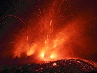 Ascension du volcan Ibu