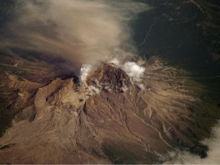 Observation du volcan Sheveluch